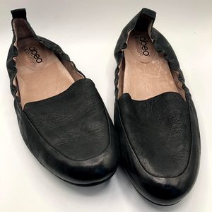 Abeo Jean Black Leather Flat Size 9